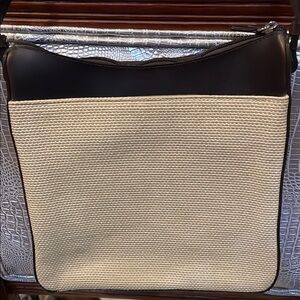 Stylish Liz Claiborne Black and Cream Bag